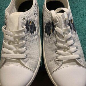 BRAND NEW VINTAGE PINK FLOYD  TENNIS SHOES , NEVER WORN SIZE 8.5  TAKE A LOOK!